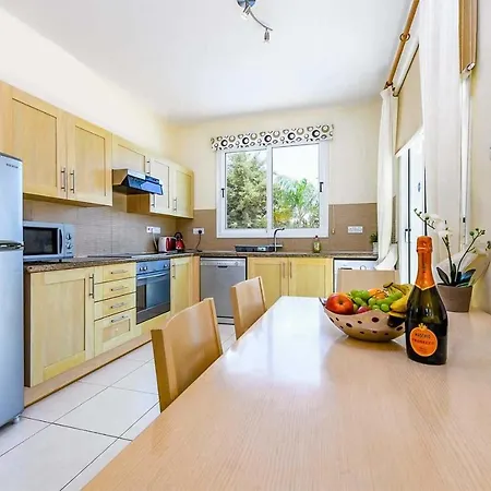 Constantina Villa *